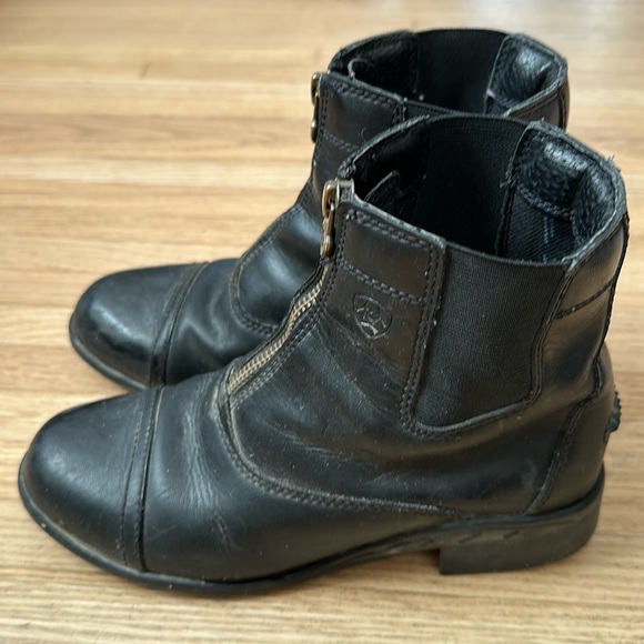 Ariat Kids Paddock Boots Size 2 - Picture 5 of 8